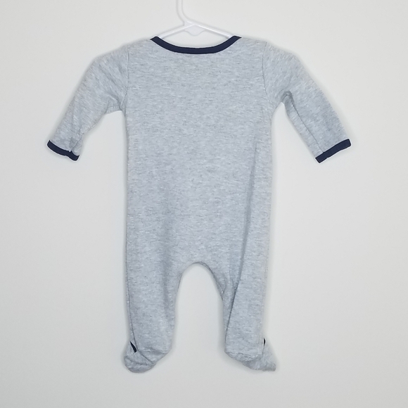 FAO Schwarz Suit Onepiece Footie 3m - Picture 2 of 4